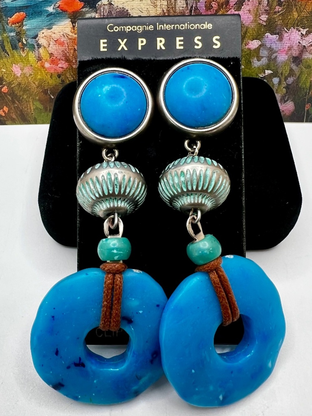 Express Campagnie Internationale Large Blue Dangle CLIP Earrings